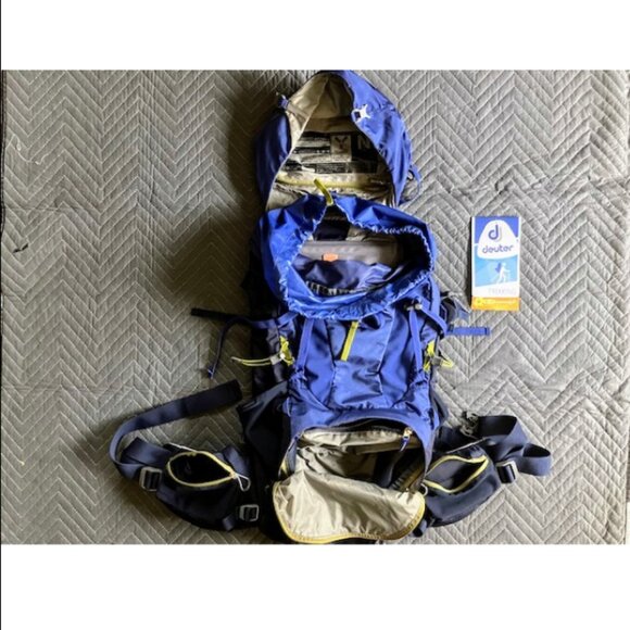 Deuter AirContact Lite 35 + 10 SL Women\'s Fit Trekking Backpack main image 14